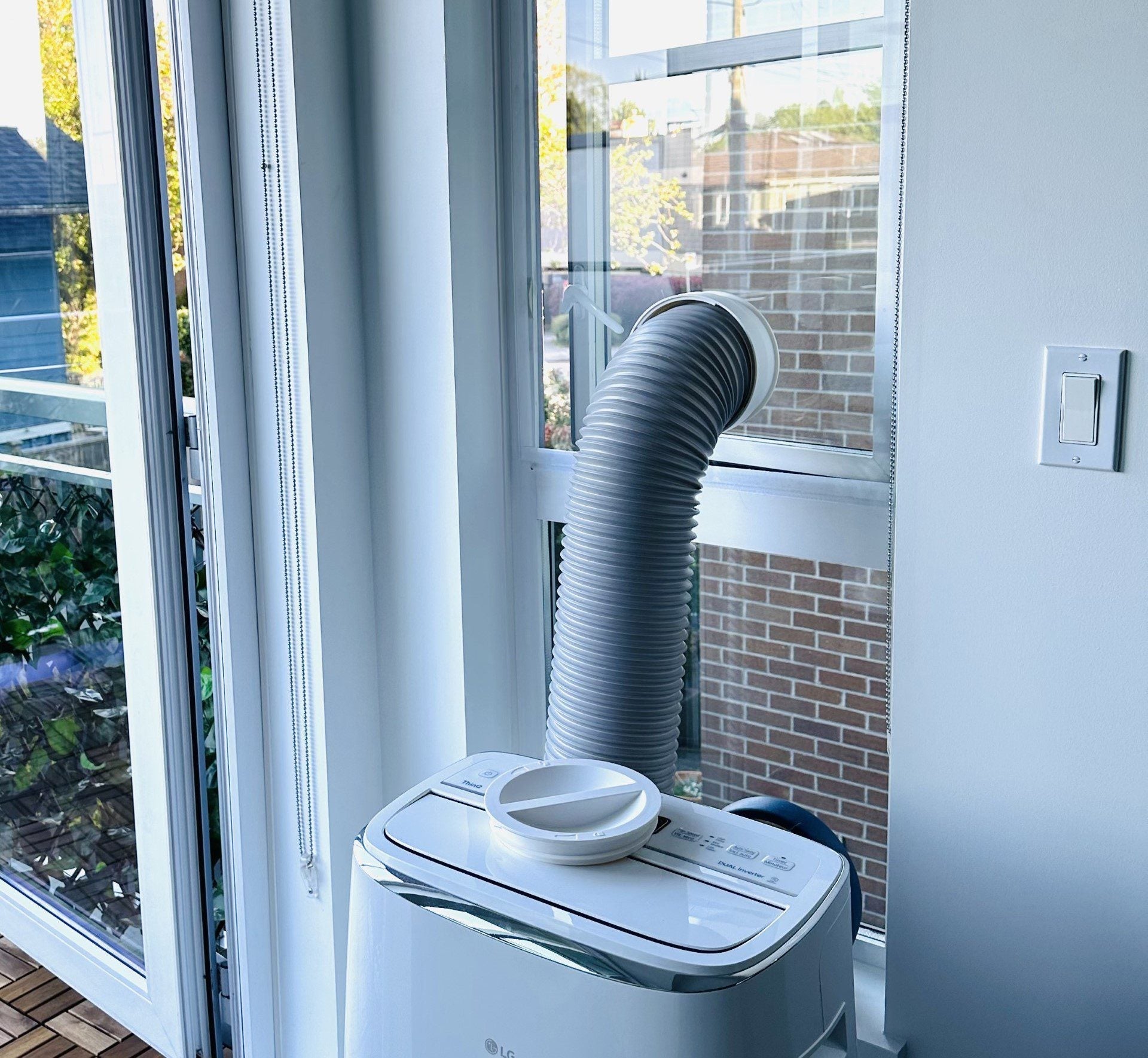 plexiglass ac installation
